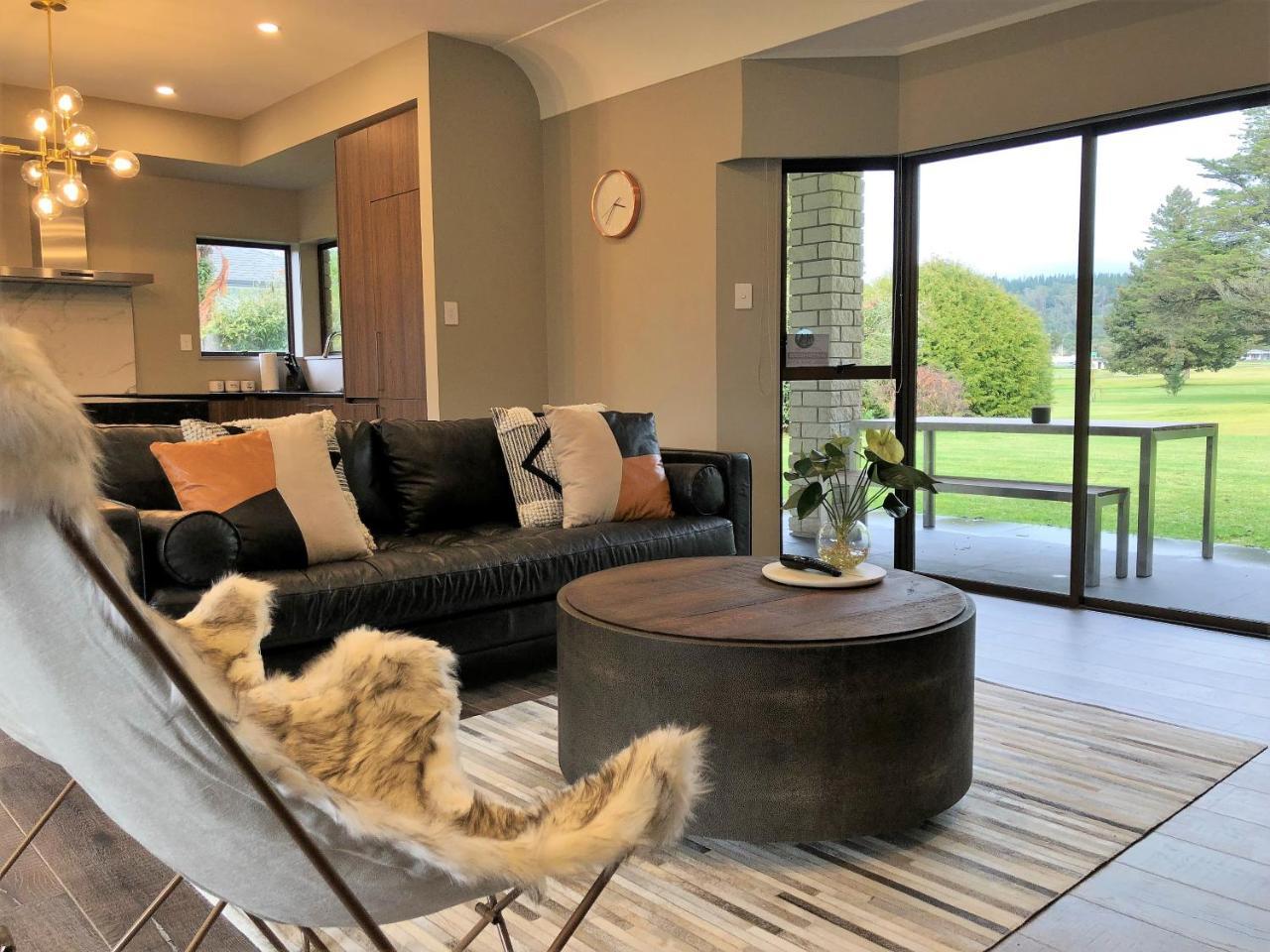 Luxury K-Lodge With Golf Course View-Rotorua Exterior photo
