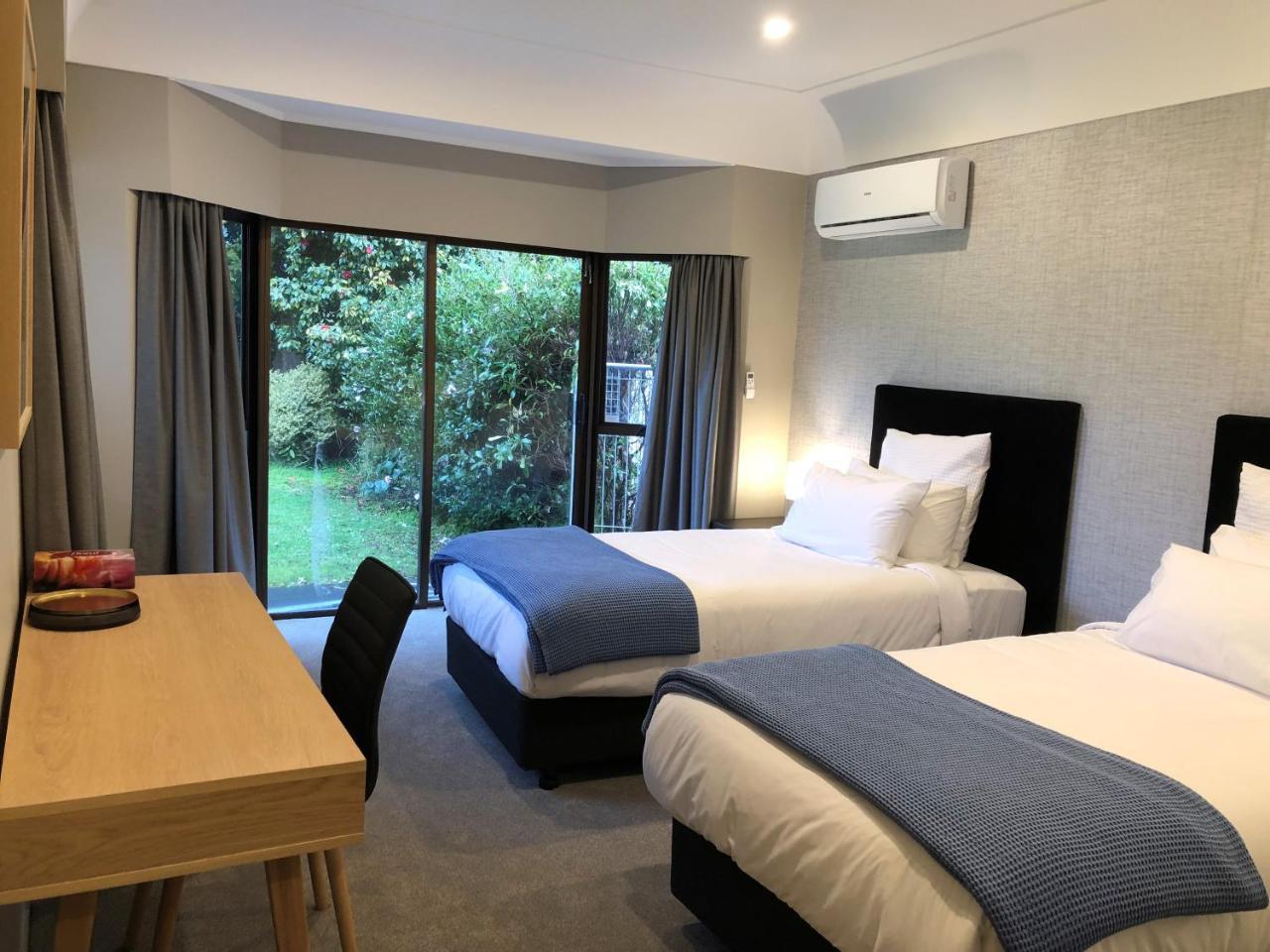Luxury K-Lodge With Golf Course View-Rotorua Exterior photo